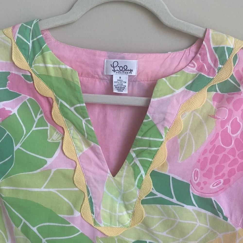 Lilly Pulitzer Vintage Window Shopping Print Tunic Top S